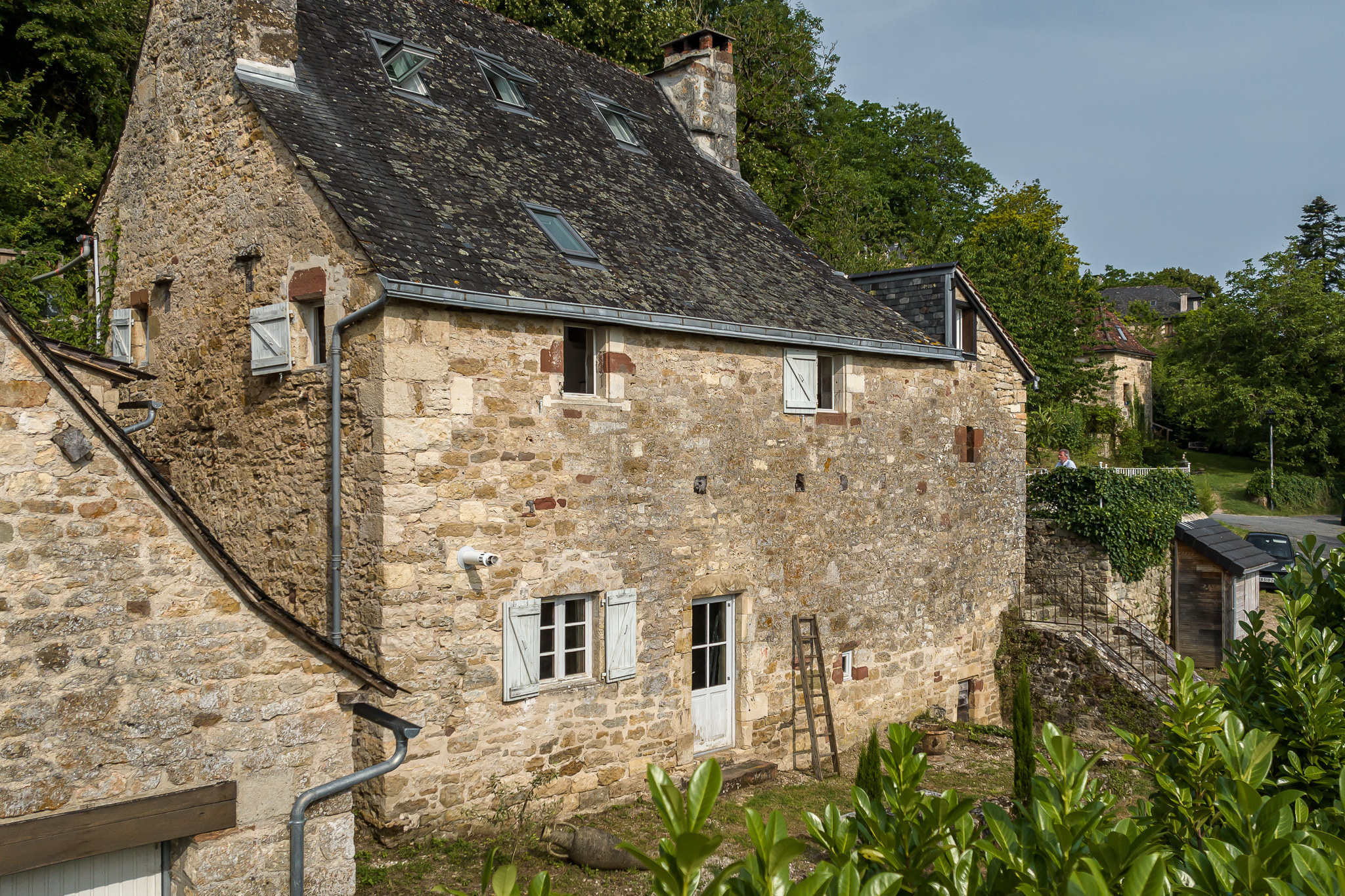 Maison de village des XIIème et XVIème siècles, vue exceptio 